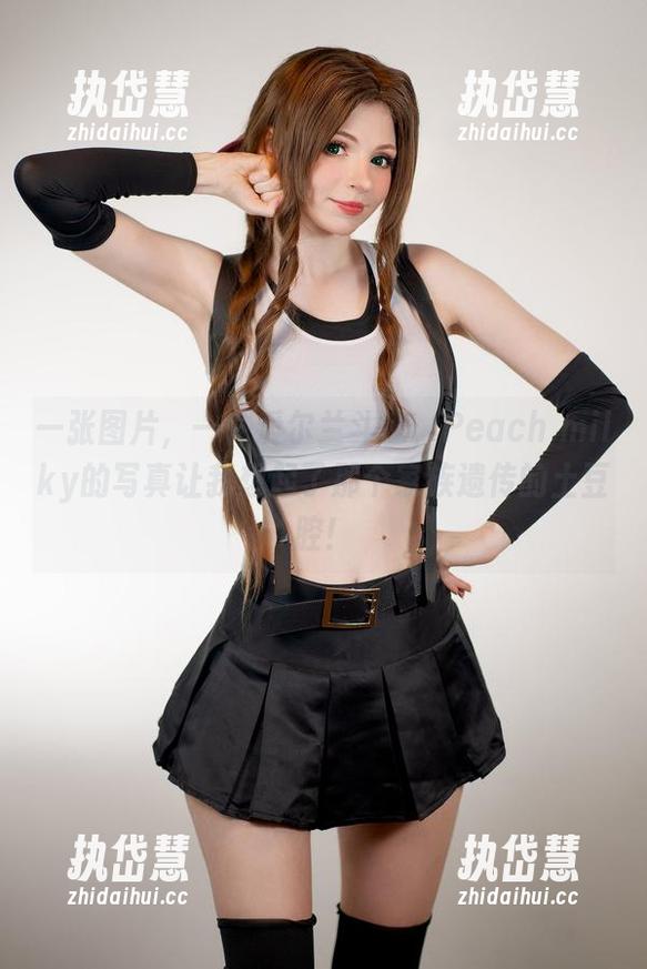 一张图片，一件爱尔兰斗篷，Peach milky的写真让我想起了那个家族遗传的土豆腔！